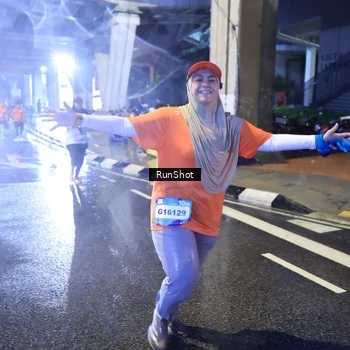 Runner Photo 7922409