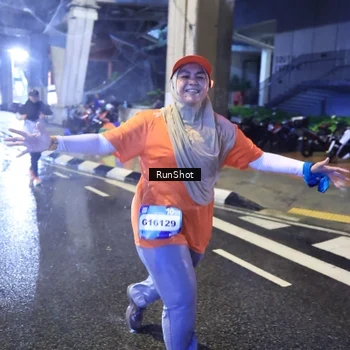 Runner Photo 7922414