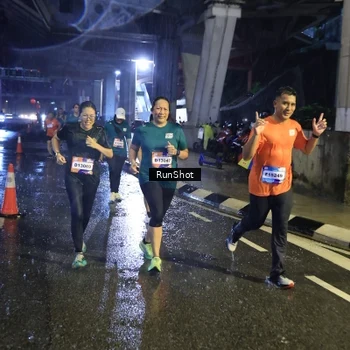 Runner Photo 7922417