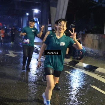 Runner Photo 7922418