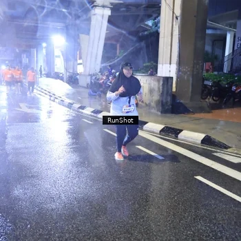 Runner Photo 7922436