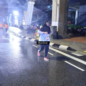 Runner Photo 7922447