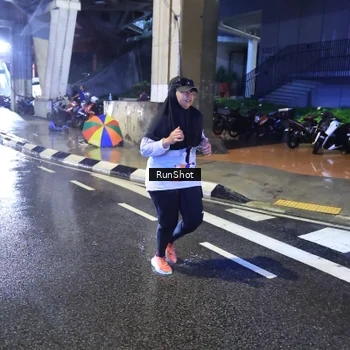 Runner Photo 7922455