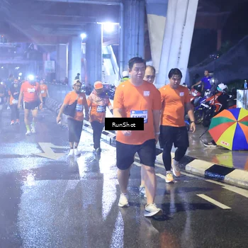 Runner Photo 7922472