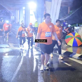 Runner Photo 7922477