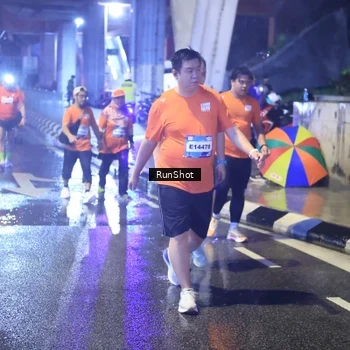Runner Photo 7922483