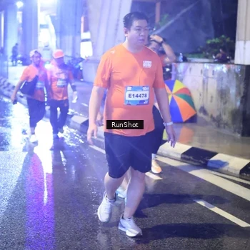Runner Photo 7922493
