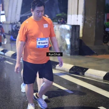 Runner Photo 7922501
