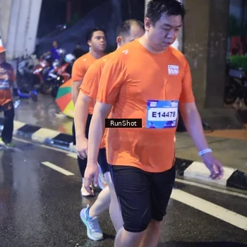 Runner Photo 7922538