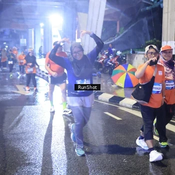 Runner Photo 7922540