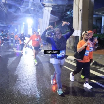 Runner Photo 7922548