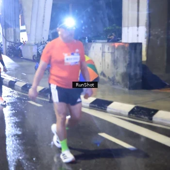 Runner Photo 7922558