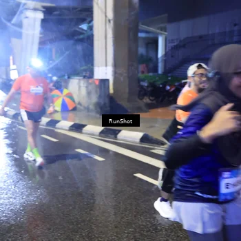 Runner Photo 7922559