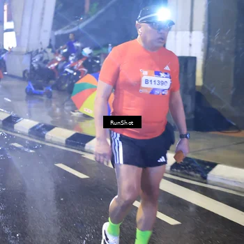 Runner Photo 7922569