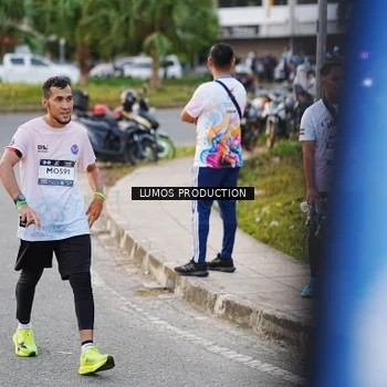 Runner Photo 7922594