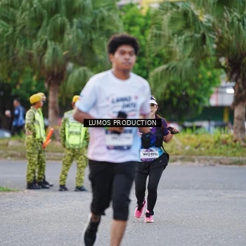 Runner Photo 7922595