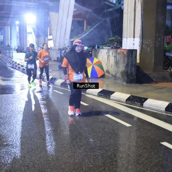 Runner Photo 7922601