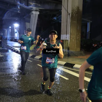 Runner Photo 7922605