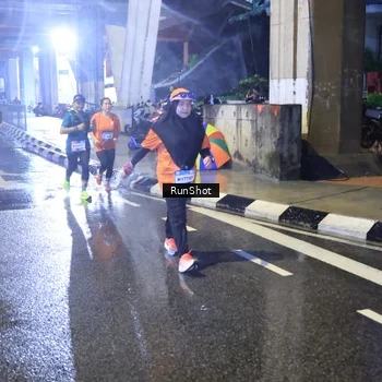 Runner Photo 7922606