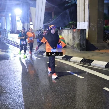 Runner Photo 7922607