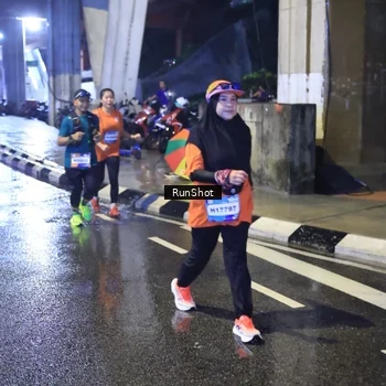 Runner Photo 7922612