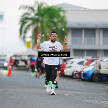 Runner Photo 7922615