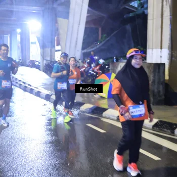 Runner Photo 7922620