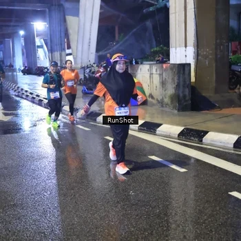 Runner Photo 7922633