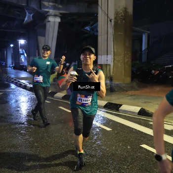 Runner Photo 7922637