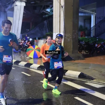 Runner Photo 7922639