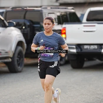 Runner Photo 7922649