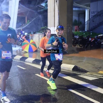 Runner Photo 7922650