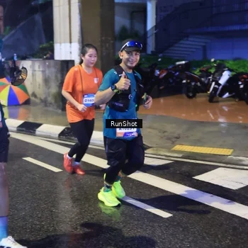 Runner Photo 7922657