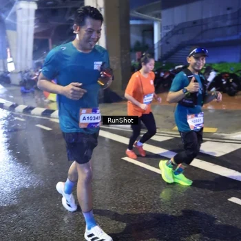 Runner Photo 7922661