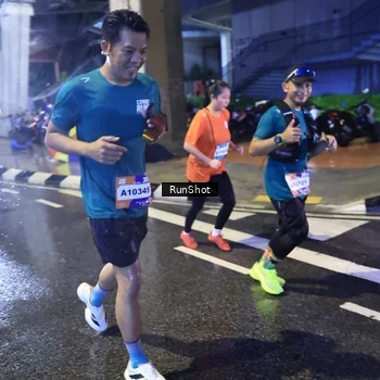 Runner Photo 7922663