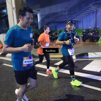 Runner Photo 7922671