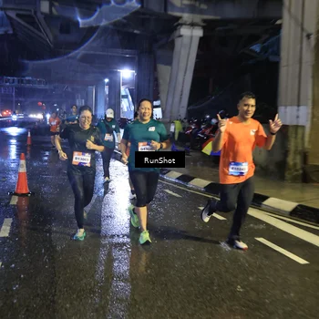 Runner Photo 7922672