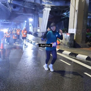 Runner Photo 7922692