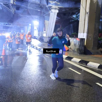 Runner Photo 7922693