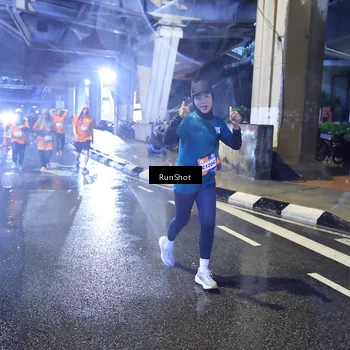 Runner Photo 7922696