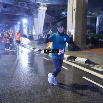 Runner Photo 7922705