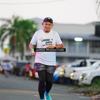 Runner Photo 7922714