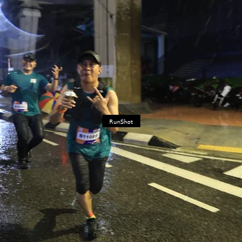 Runner Photo 7922718