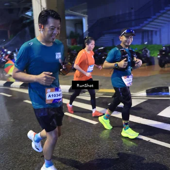 Runner Photo 7922727