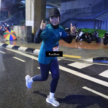 Runner Photo 7922728