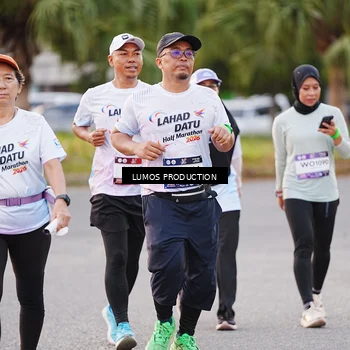 Runner Photo 7922738