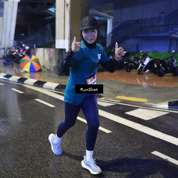 Runner Photo 7922740