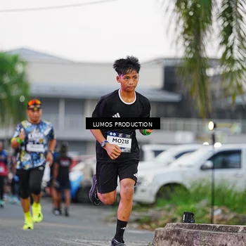 Runner Photo 7922768