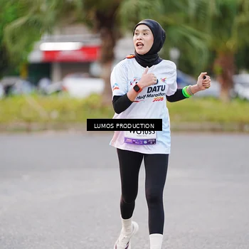 Runner Photo 7922800