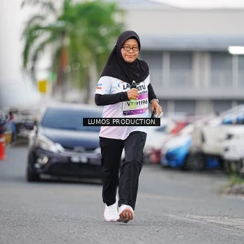 Runner Photo 7922811